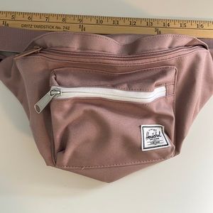 Herschel seventeen 17 waist pack fanny pack